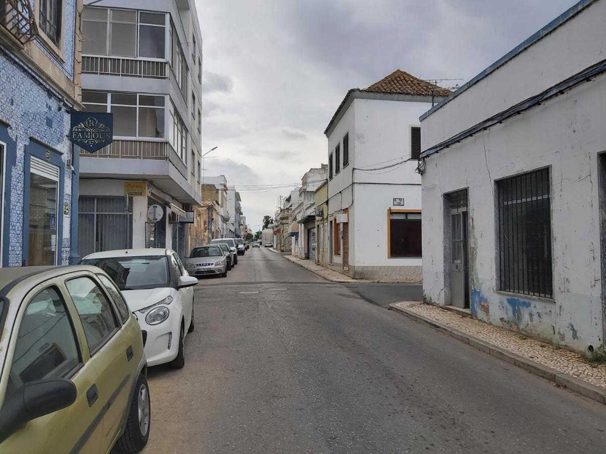 Casa Olhao Terraco: Espaco, Conforto E Terraco Com Churrasqueira Extérieur photo