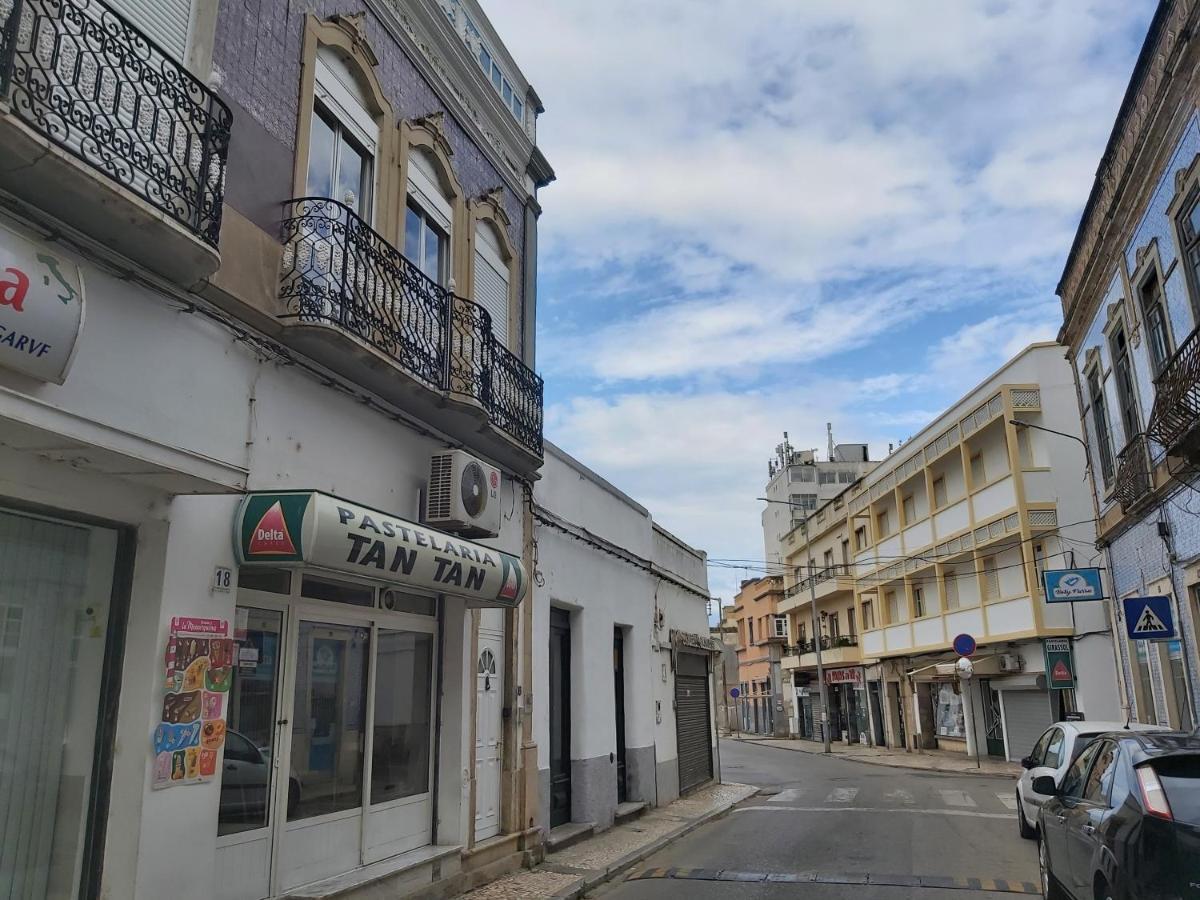 Casa Olhao Terraco: Espaco, Conforto E Terraco Com Churrasqueira Extérieur photo